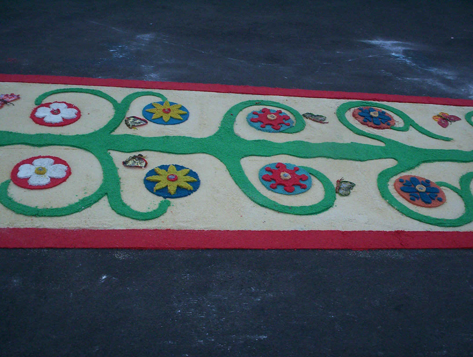 Infiorata_055.JPG (425086 byte)